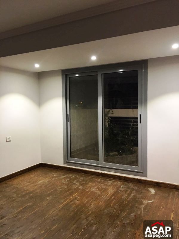 Roof for Rent in West Arabella