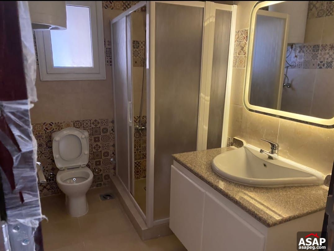 Furnished Flat for Rent in the Square