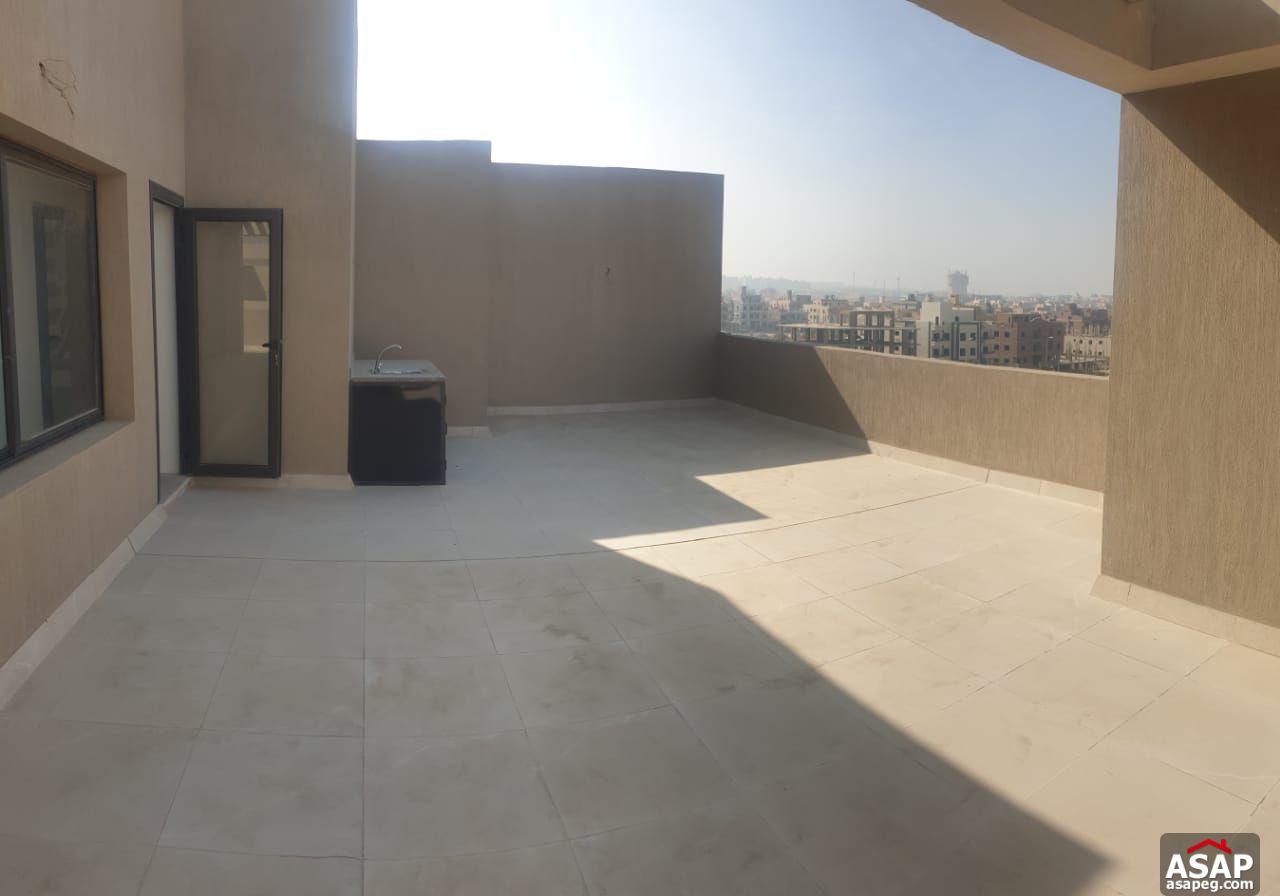 Penthouse for Rent in Fifth Square