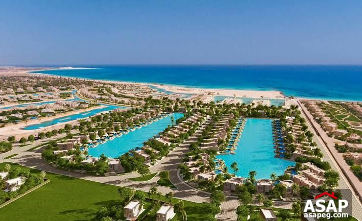 Town House with Garden for Sale in Hacienda Bay Town House with Garden for Sale in Hacienda Bay