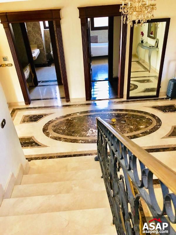 Luxury Villa for Rent in Swan Lake