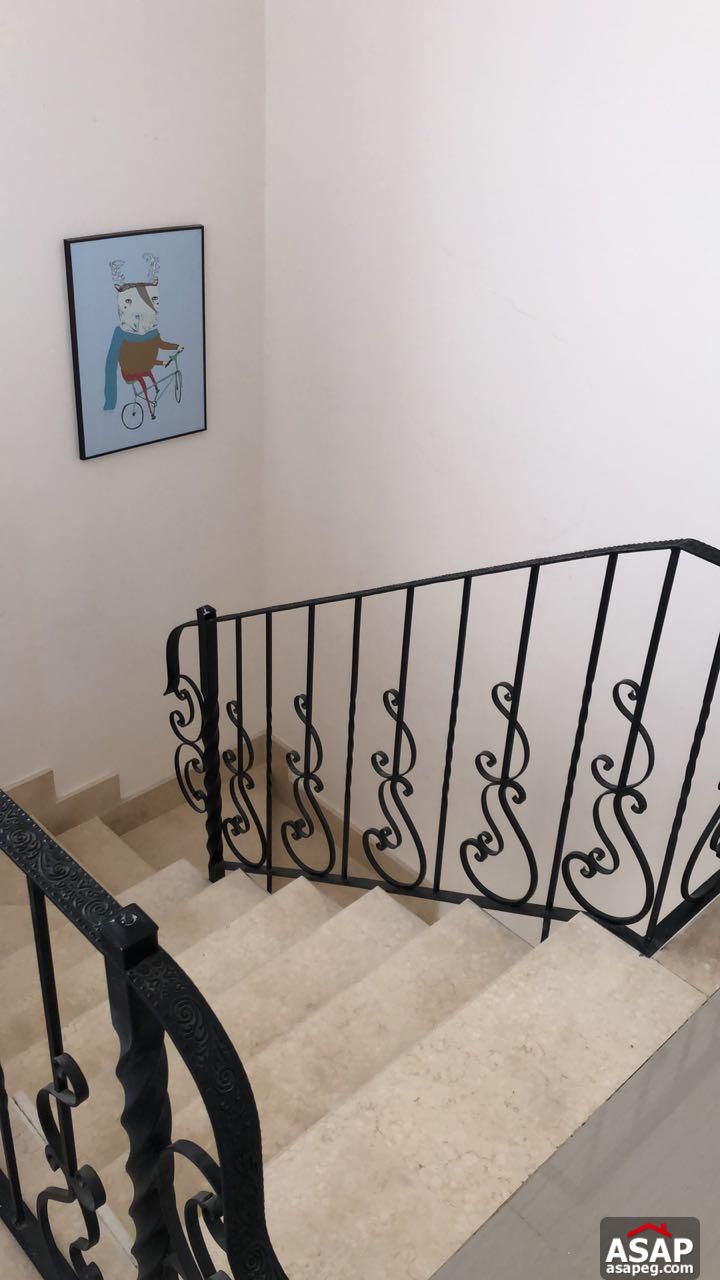 Penthouse for Sale in the Village Palm Hills Penthouse for Sale in the Village Palm Hills