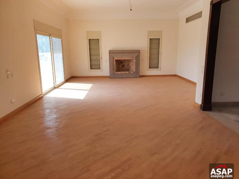 Villa with Swimming Pool for Rent in Karma Heights