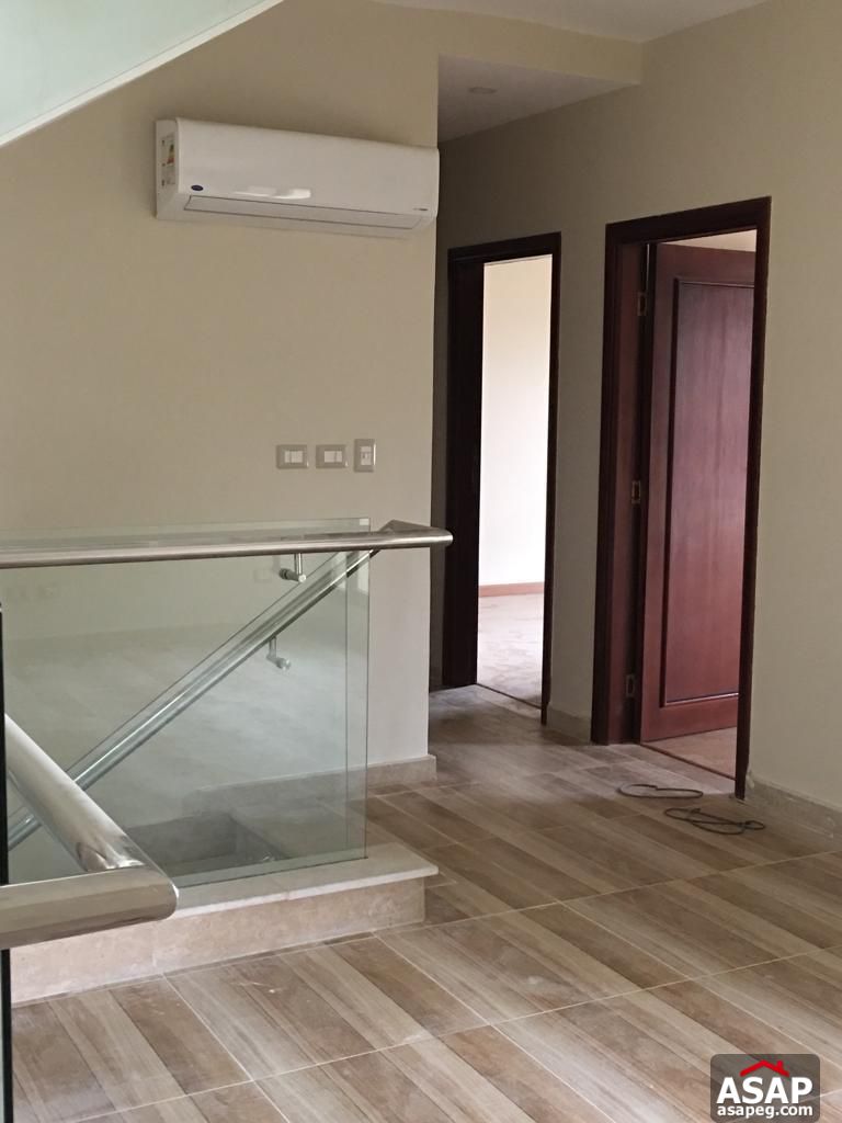 Duplex with Garden View in Eastown for Rent Duplex with Garden View in Eastown for Rent