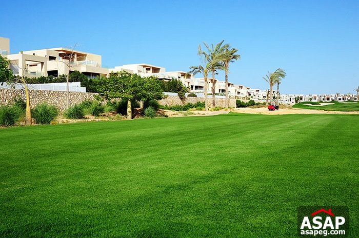 Chalet super lux with garden in Hacienda bay