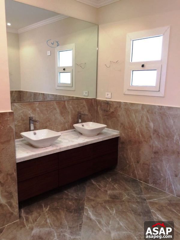 Penthouse with Garden View for Rent in Katameya Plaza Penthouse with Garden View for Rent in Katameya Plaza