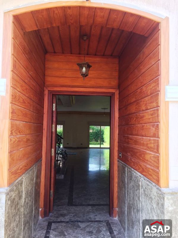 Villa for Rent in 6 October with a nice garden