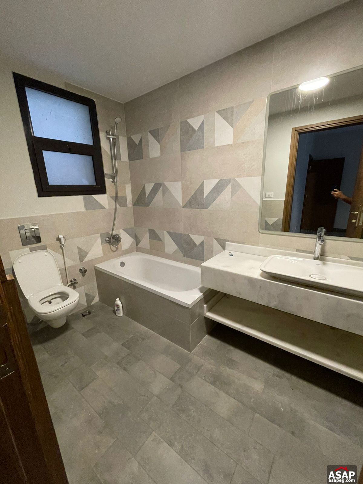 Ground Floor for Rent in New Cairo , Eastown Compound Ground Floor for Rent in New Cairo , Eastown Compound