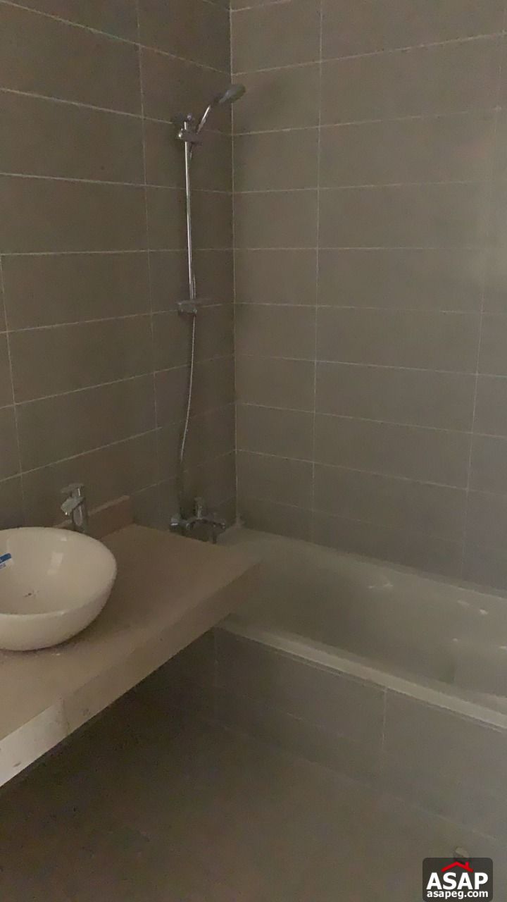 Apartment for Rent in Village Gate Apartment for Rent in Village Gate