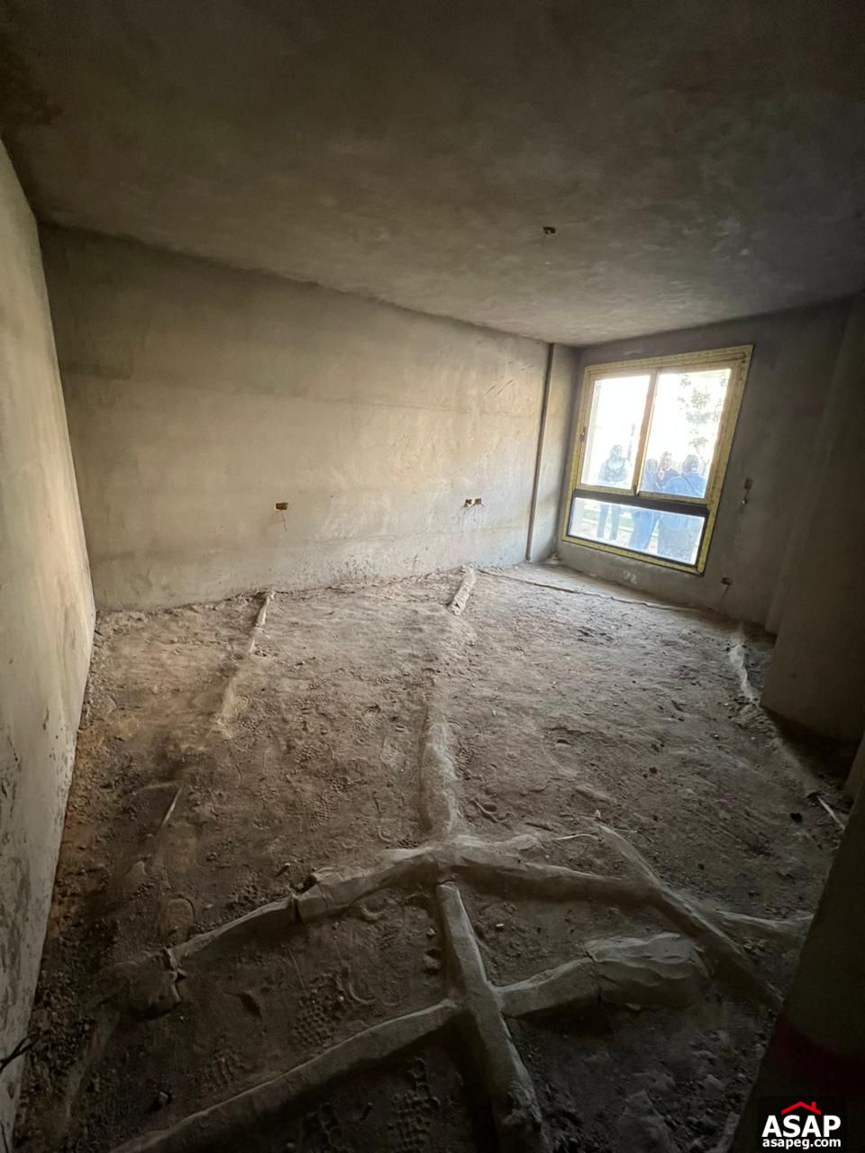 Ground Floor for Sale in Azad Compound