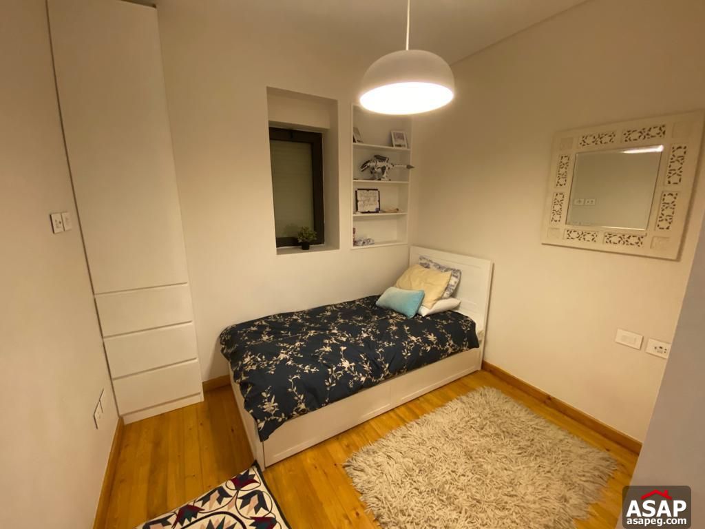 Apartment with Swimming Pool for Rent in Lake View Residence Apartment with Swimming Pool for Rent in Lake View Residence