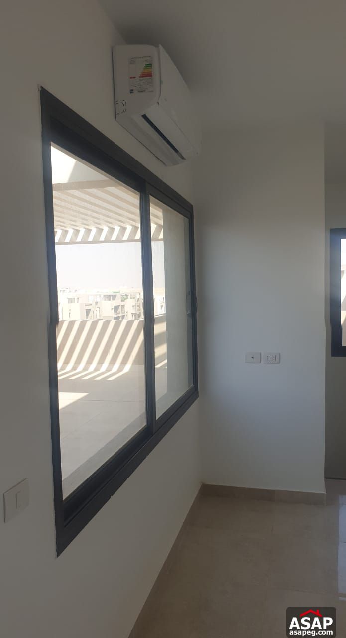 Penthouse for Rent in Fifth Square