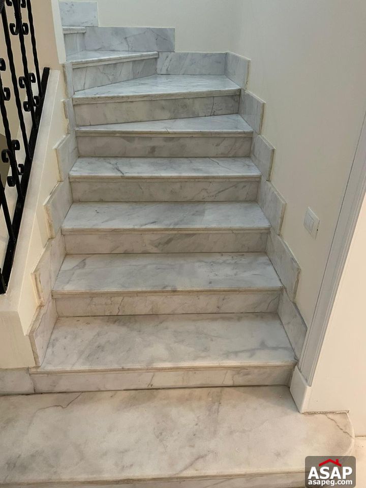 Twin House for Rent in Mountain View