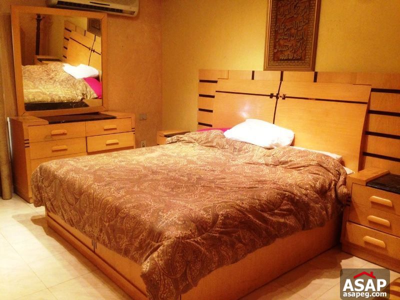 Villa for Rent in Sheikh Zayed Villa for Rent in Sheikh Zayed