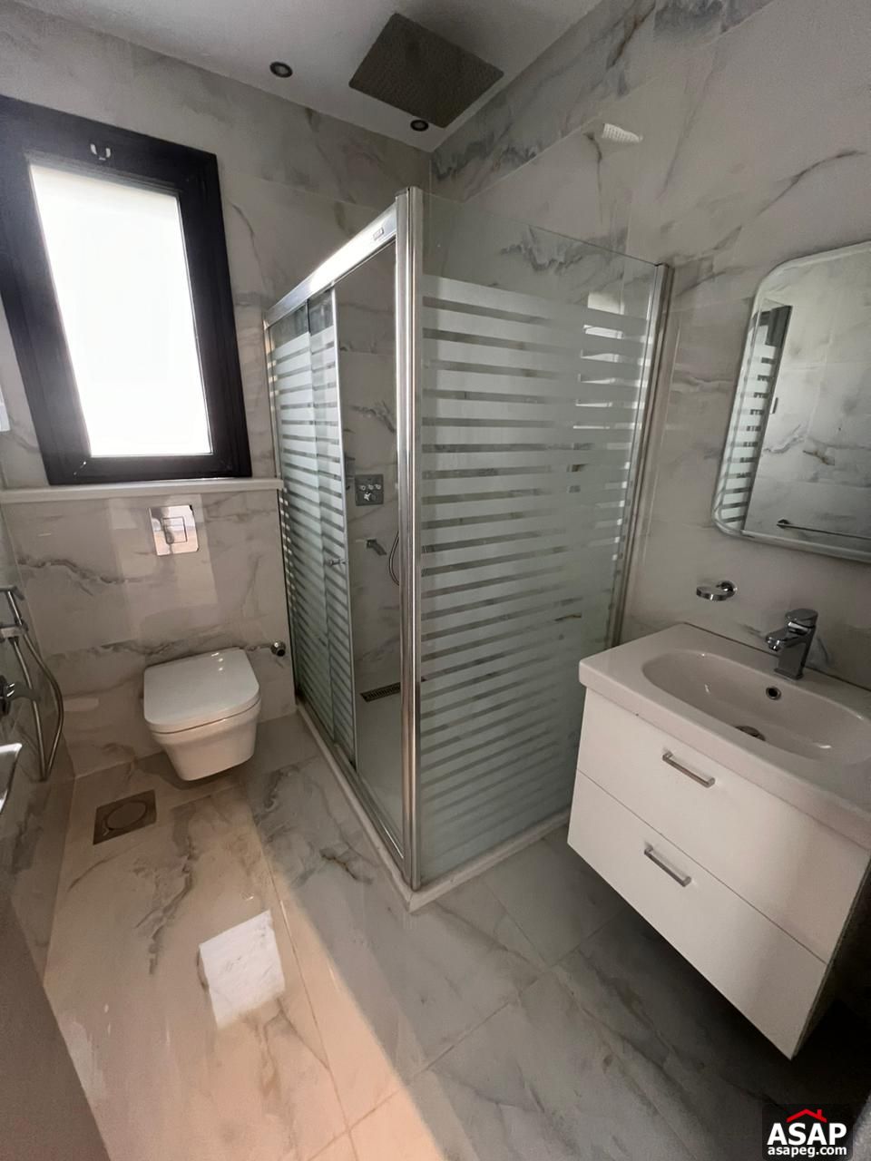 Apartment with Lake View for Rent in Lake View Residence Apartment with Lake View for Rent in Lake View Residence