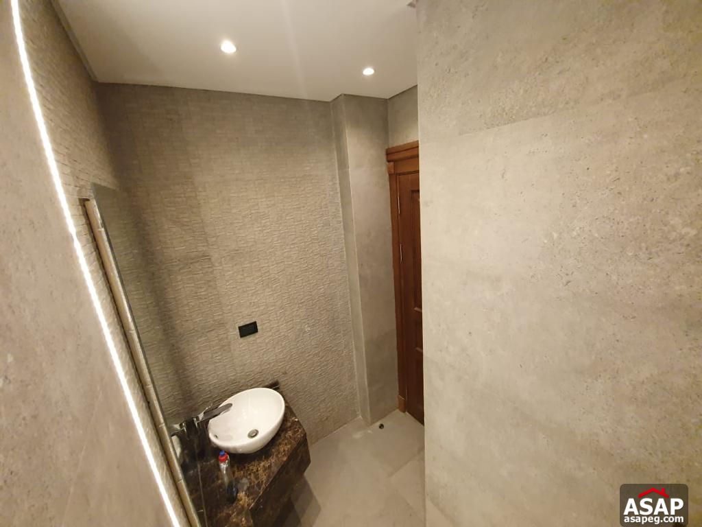 Duplex for Rent in Eastown Compound