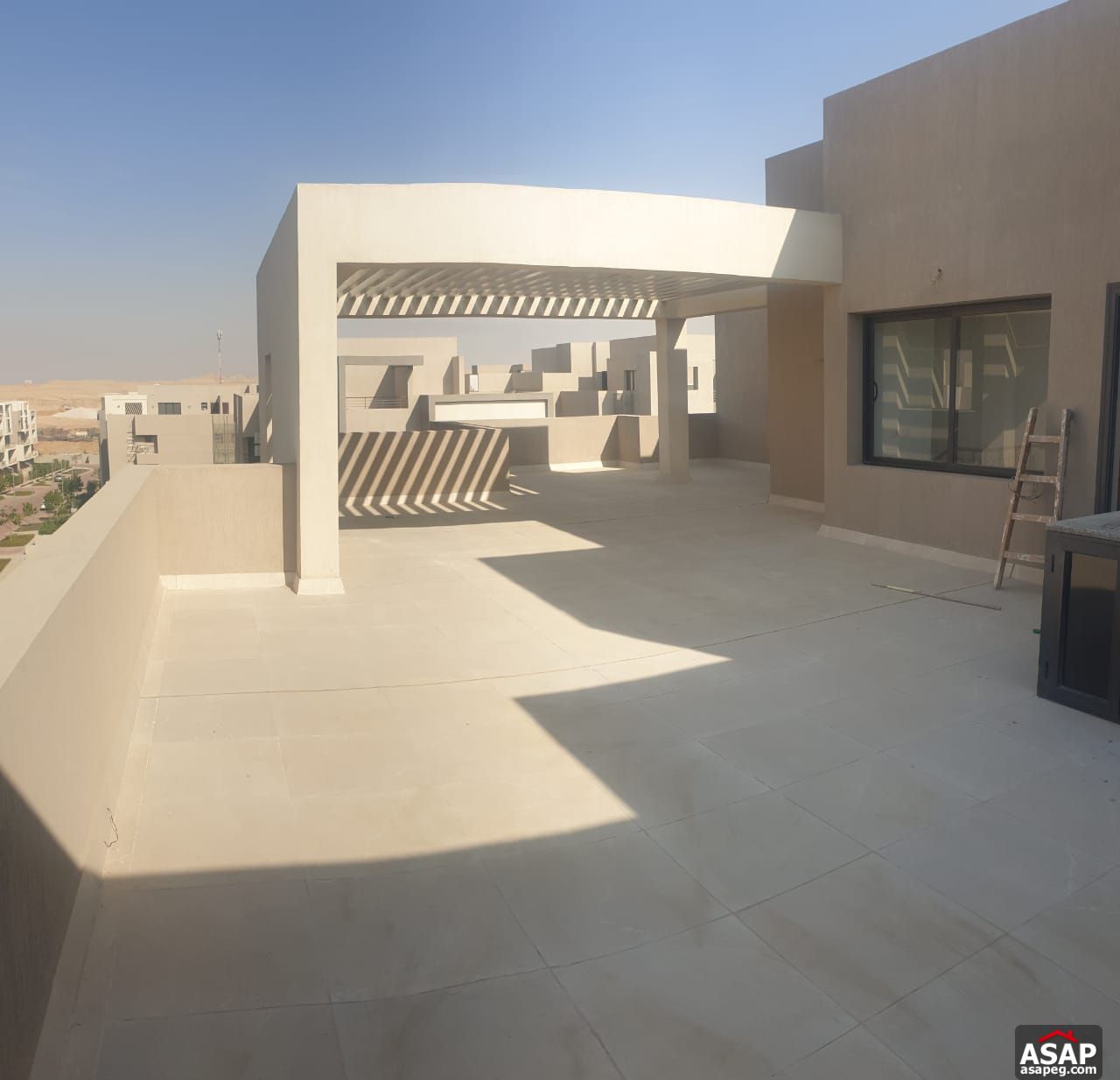 Penthouse for Rent in Fifth Square