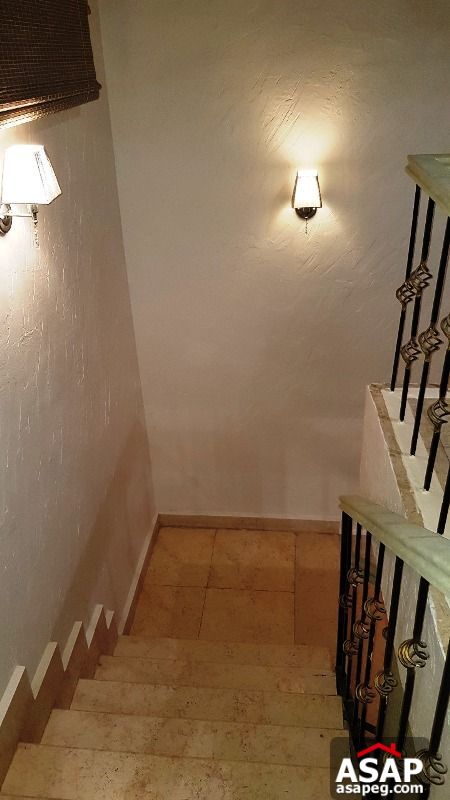 Duplex for Rent in South Academy