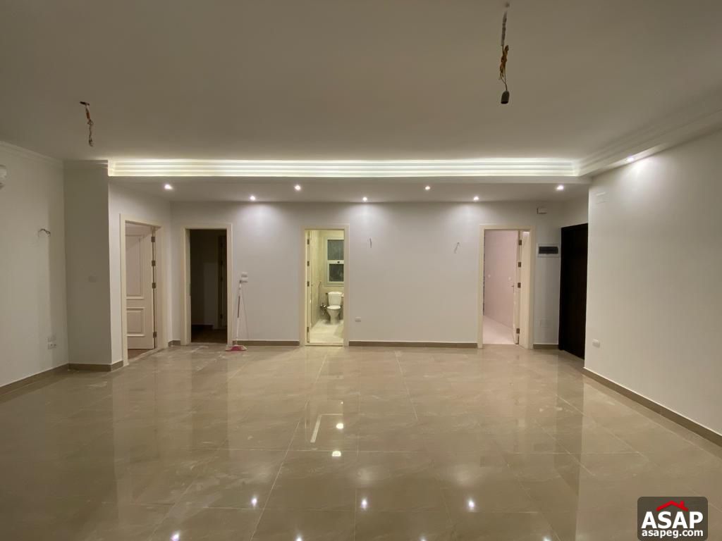 Apartment for Rent in Village Gate