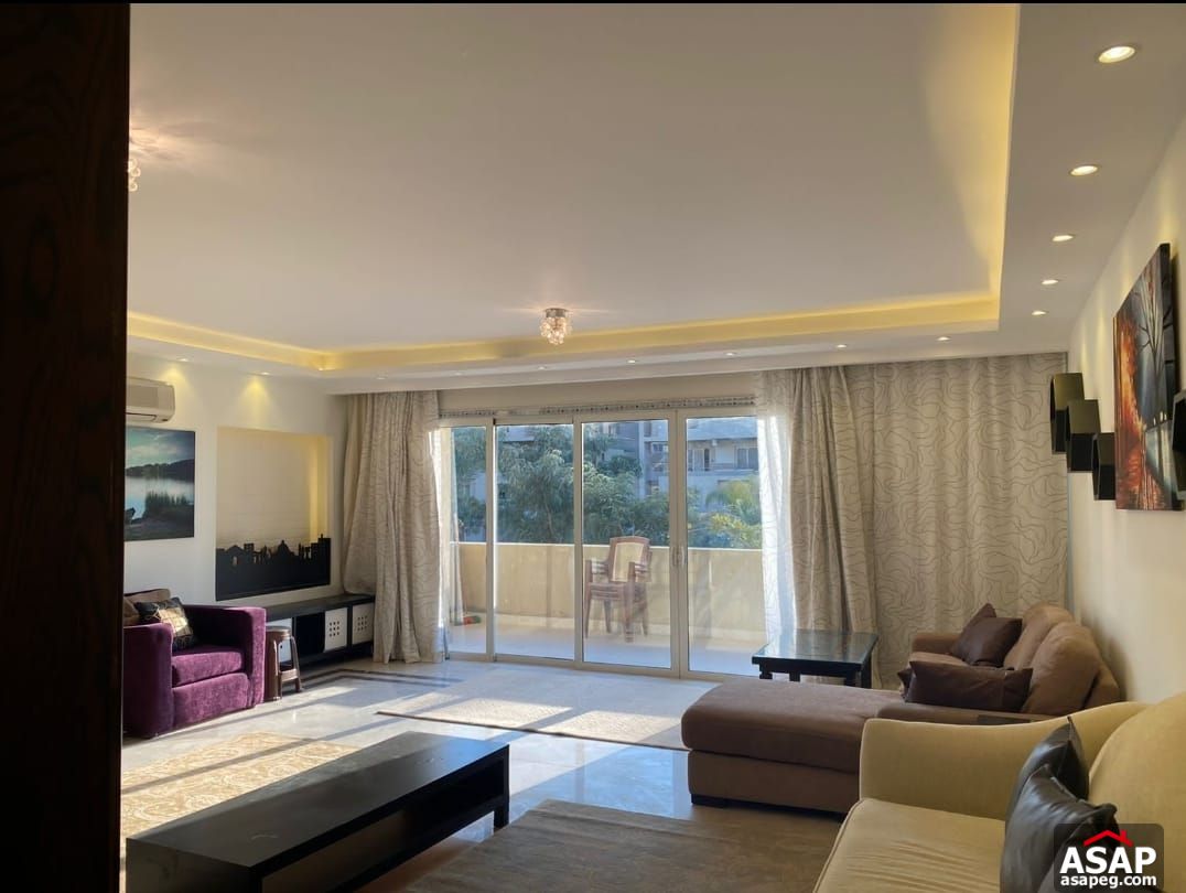 Furnished Flat for Rent in the Square