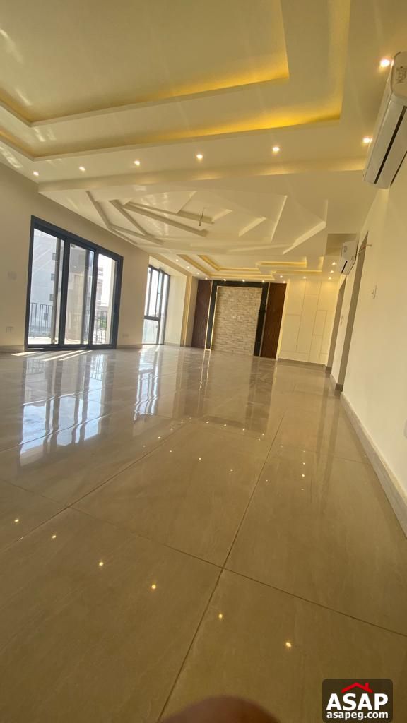 Duplex for Rent in Eastown Sodic