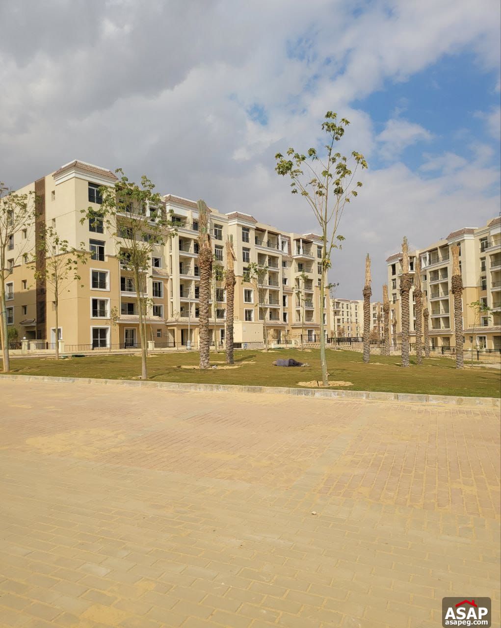 Apartment for Sale in Sarai Compound Apartment for Sale in Sarai Compound