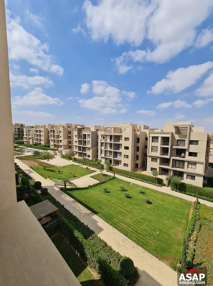 Penthouse for Rent in Fifth Square Compound