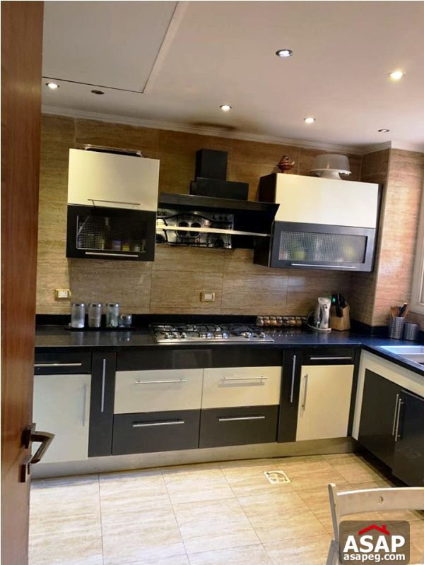 Town House with Pool for Rent in Bellagio