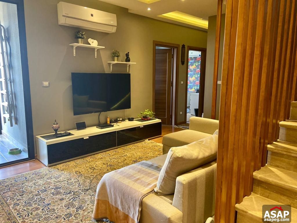 Triplex for Sale in Eastown Sodic