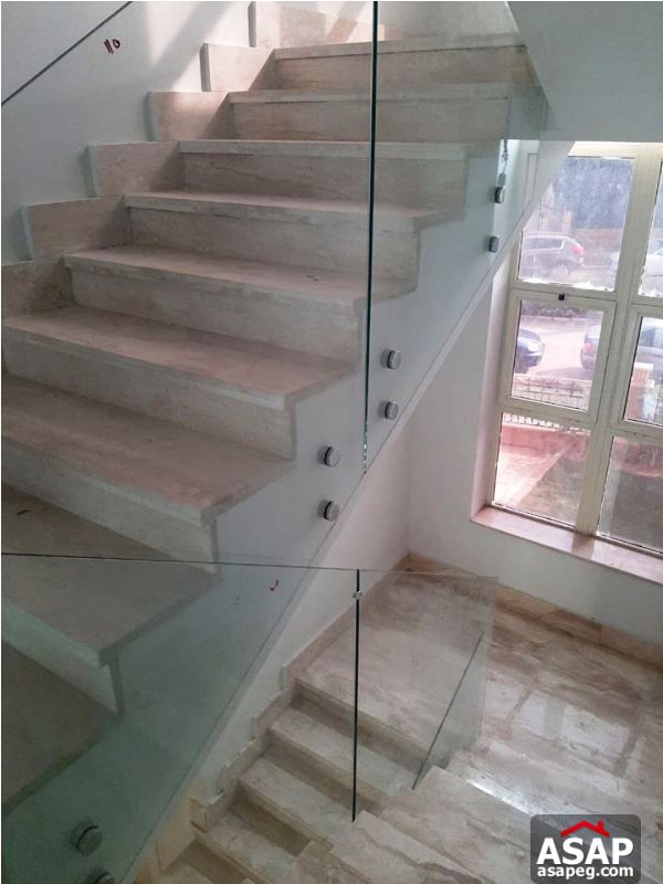 Twin House with Garden for Rent in Bellagio