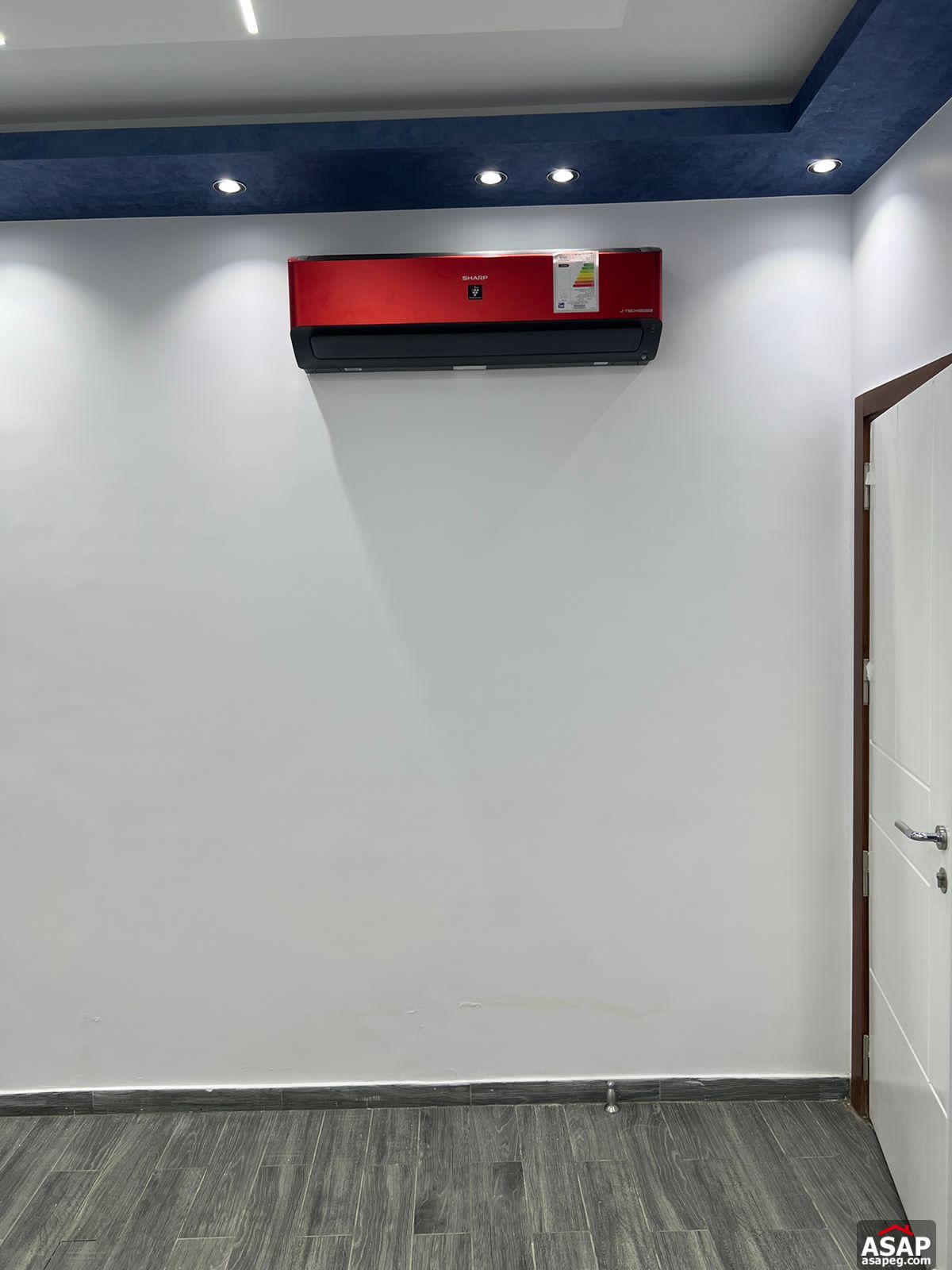 Apartment for Rent in Hyde Park Compound