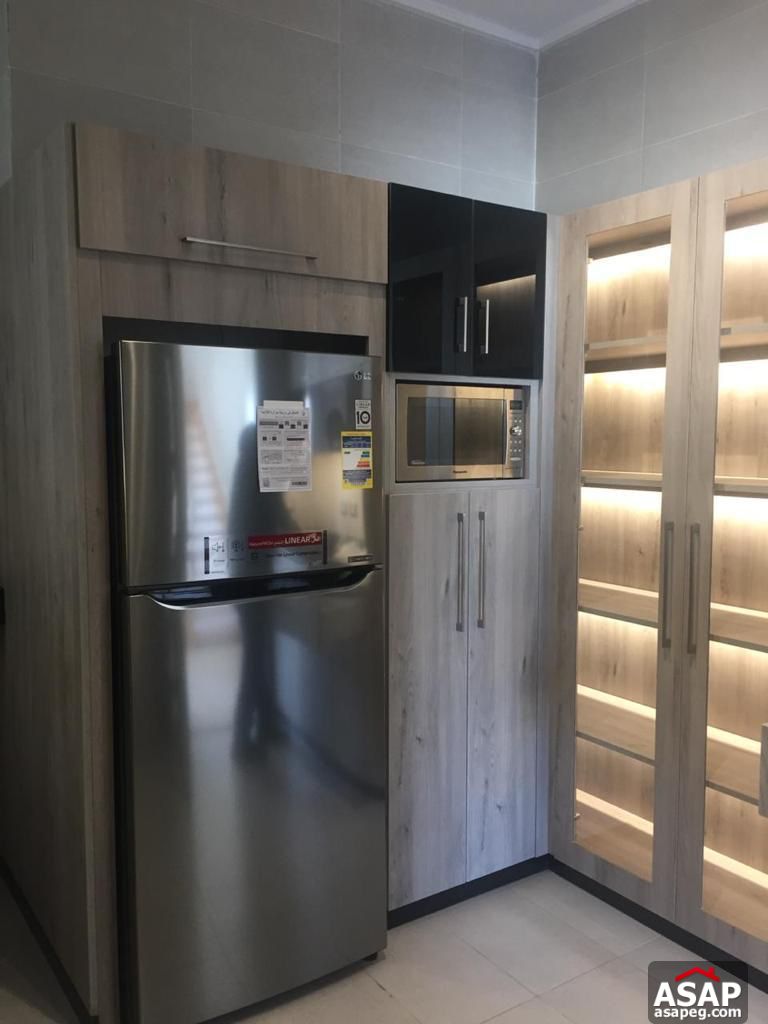 Penthouse for Rent in Village Gate