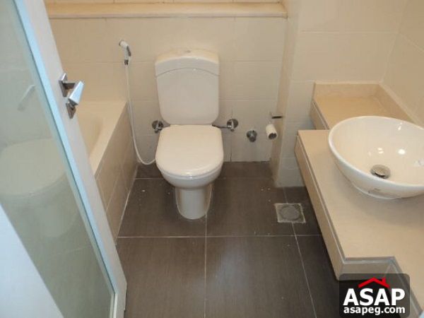 Studio for sale in the Village Studio for sale in the Village