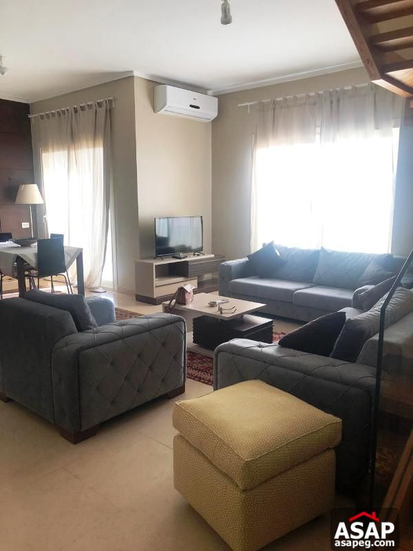 Penthouse for Rent in the Village Palm Hills