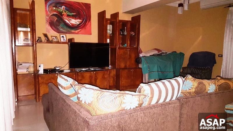 Furnished Villa with Big Garden for Rent in New Cairo