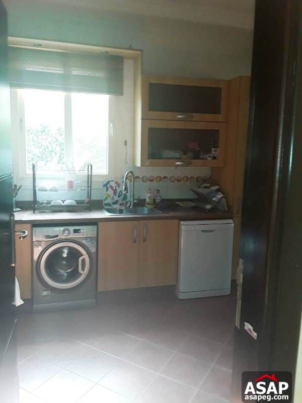 Stand Alone with Garden for Rent in Lake View Stand Alone with Garden for Rent in Lake View