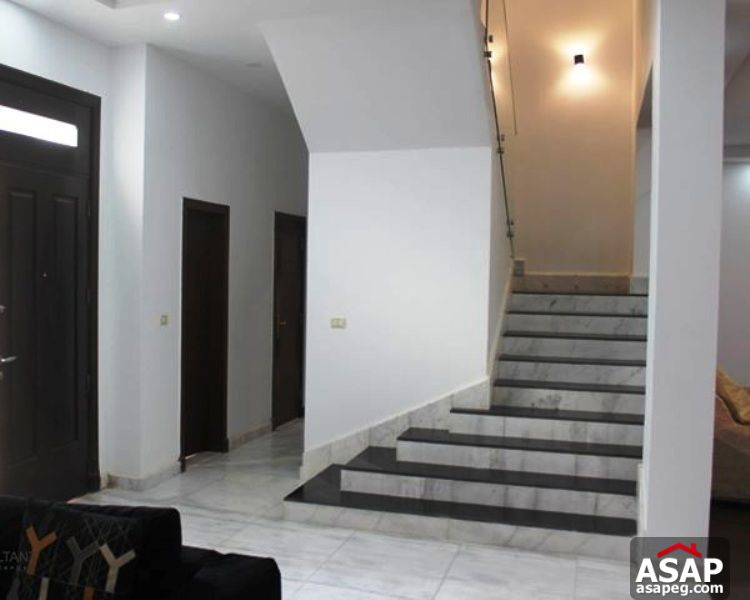 Town House with Garden in Allegria Town House with Garden in Allegria