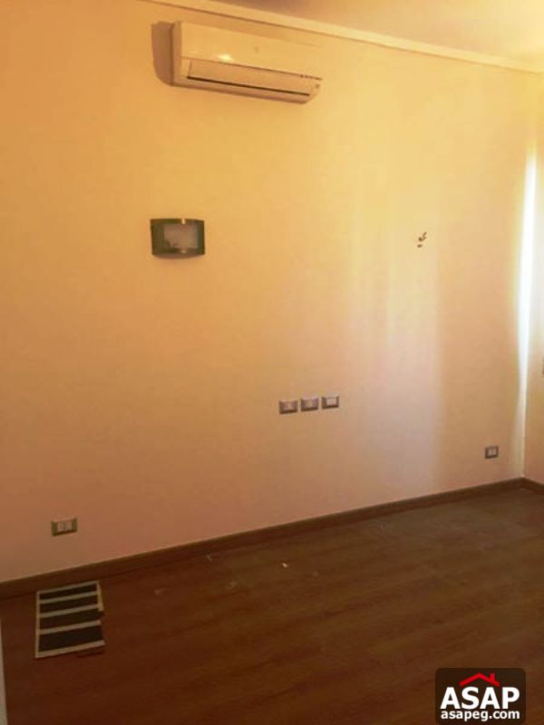 Apartment for Rent in the Village - New Cairo Apartment for Rent in the Village - New Cairo