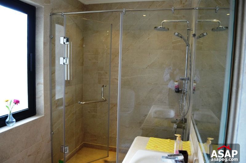 Apartment for Rent in the WaterWay Apartment for Rent in the WaterWay