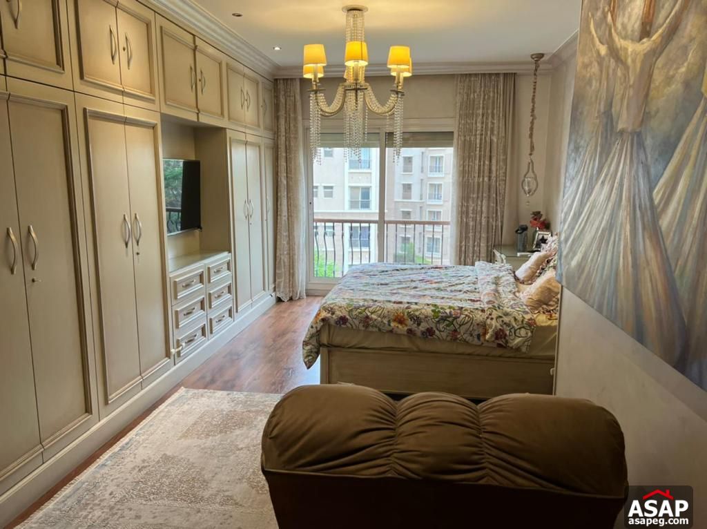 Apartment for Sale in Katameya Plaza Compound Apartment for Sale in Katameya Plaza Compound