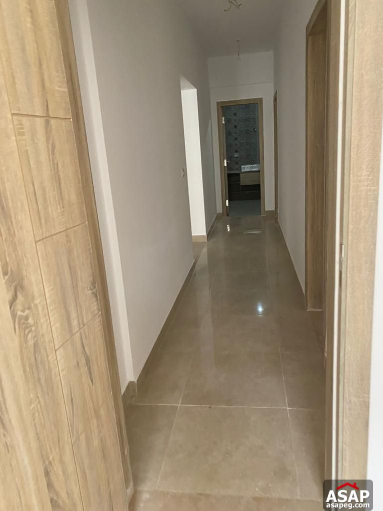 Apartment for Rent in Marasem Compound