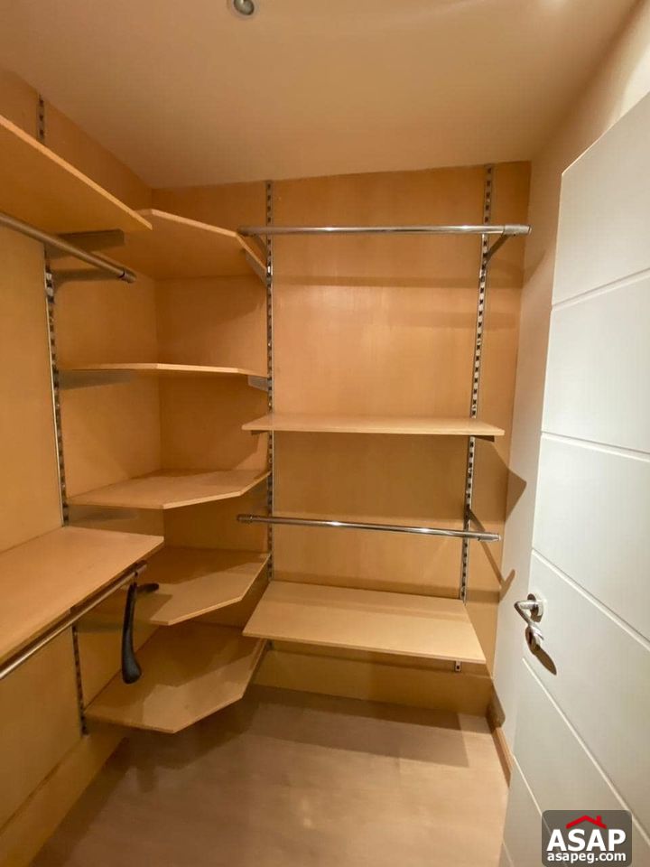 Stand Alone with Big Garden for Rent in Allegria Stand Alone with Big Garden for Rent in Allegria