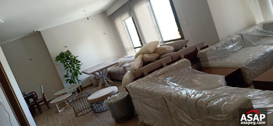 Ground floor for rent in New Cairo compounds - Eastown