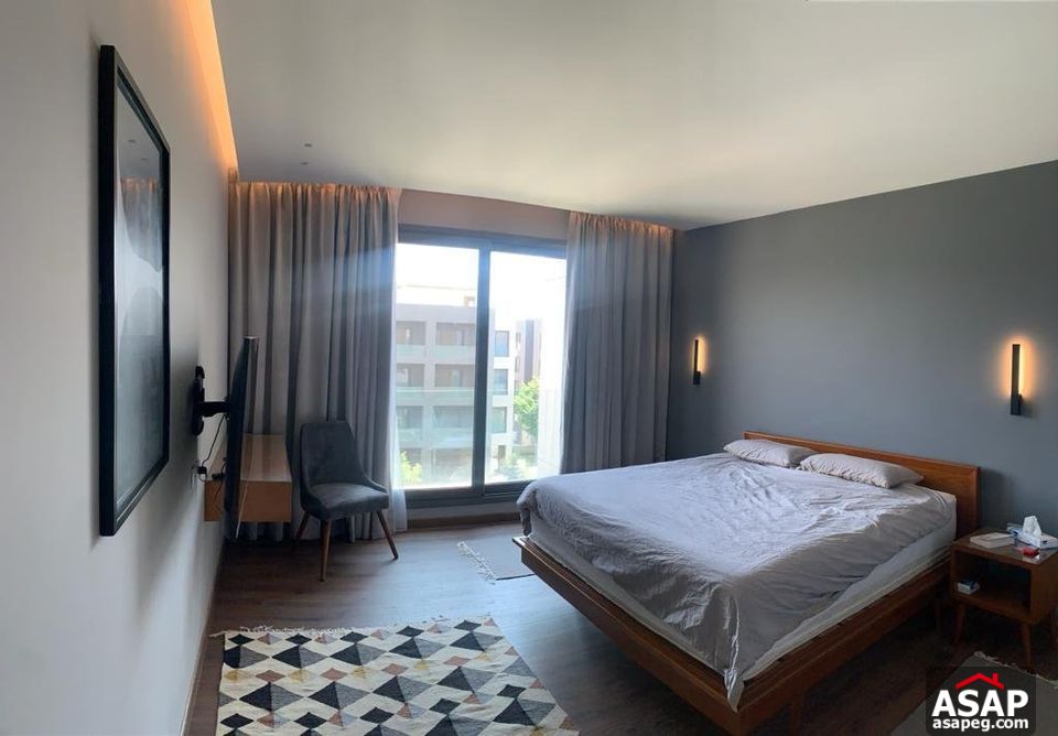 Ultra Modern Apartment for Rent in The WaterWay Ultra Modern Apartment for Rent in The WaterWay