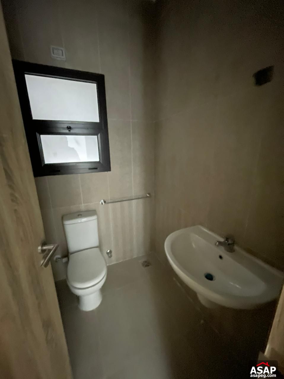 Apartment with Garden for Rent in Fifth Square Apartment with Garden for Rent in Fifth Square