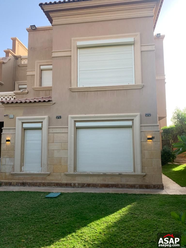 Town House for Rent in La Nouva Vista Compound Town House for Rent in La Nouva Vista Compound