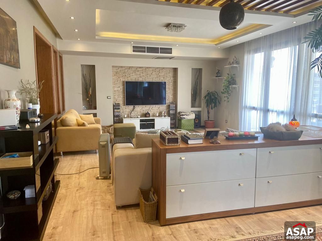 Triplex for Sale in Eastown Sodic