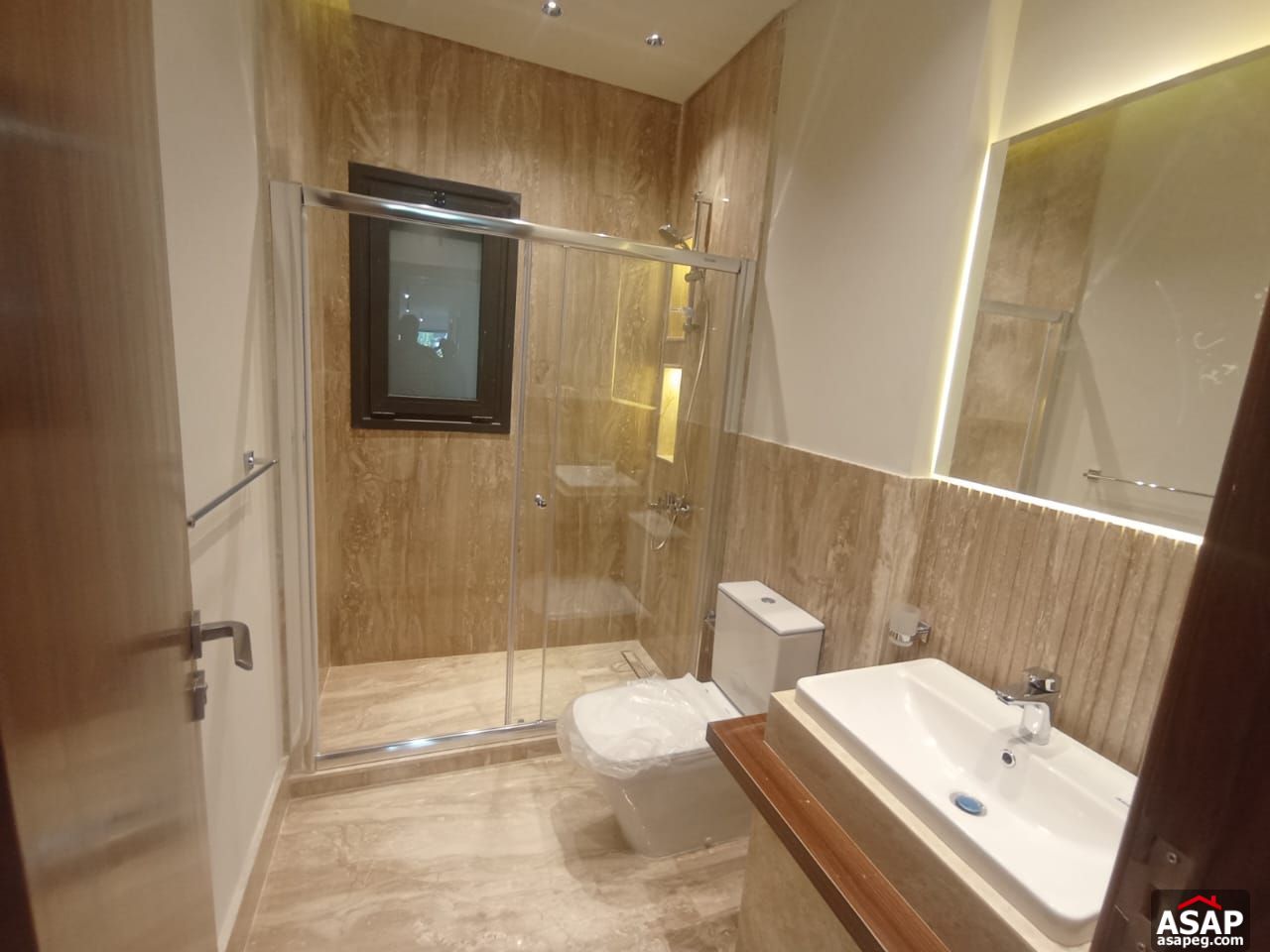 Ground Floor for Rent in Lake View Residence Ground Floor for Rent in Lake View Residence