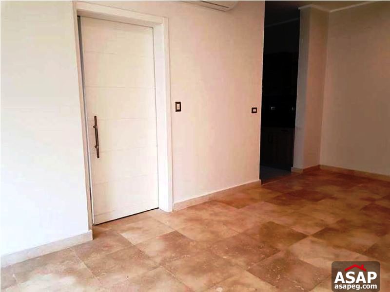 Studio for Rent in Village Gate Studio for Rent in Village Gate