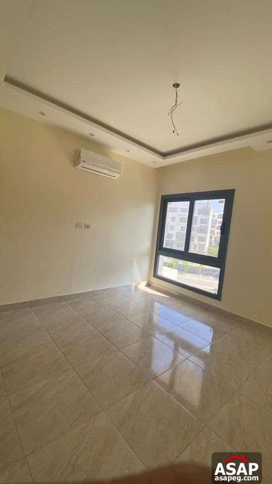 Duplex for Rent in Eastown Compound